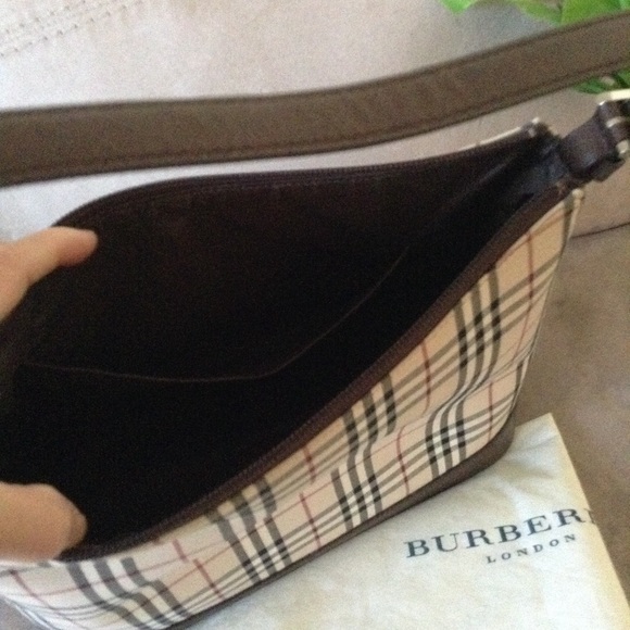 Authentic Burberry shoulder bag - Picture 2 of 6